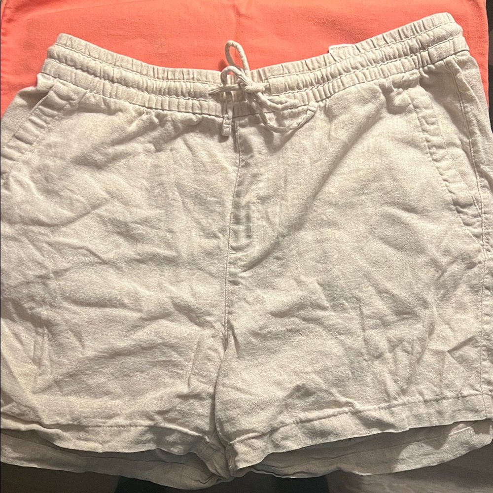 Old Navy Light Gray Elastic Waist Shorts